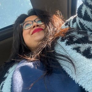 Meet your Posher, Noemi